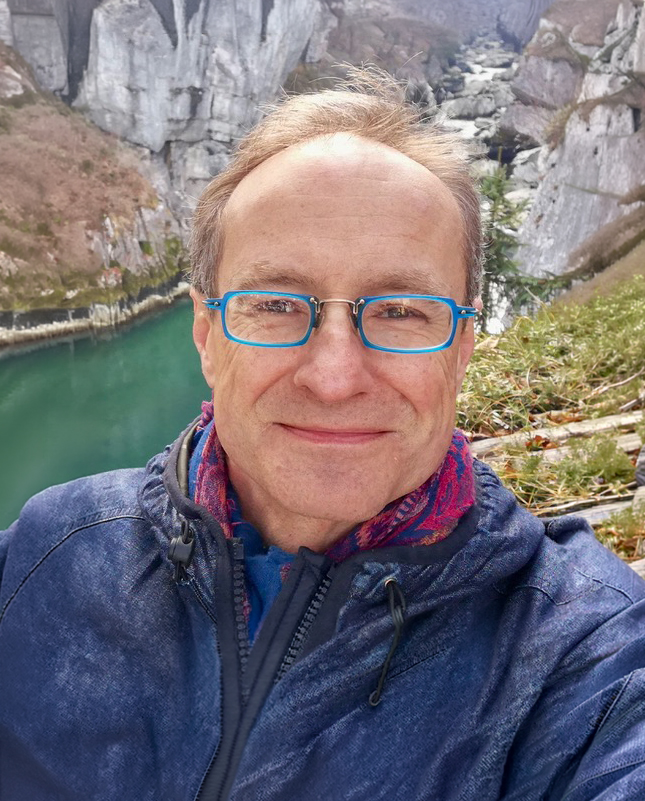 Dr Christoph Demmer HQ